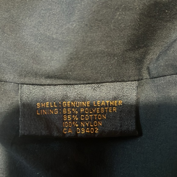 Harley Davidson Women’s leather fringe jacket in excellent condition. - Picture 5 of 7